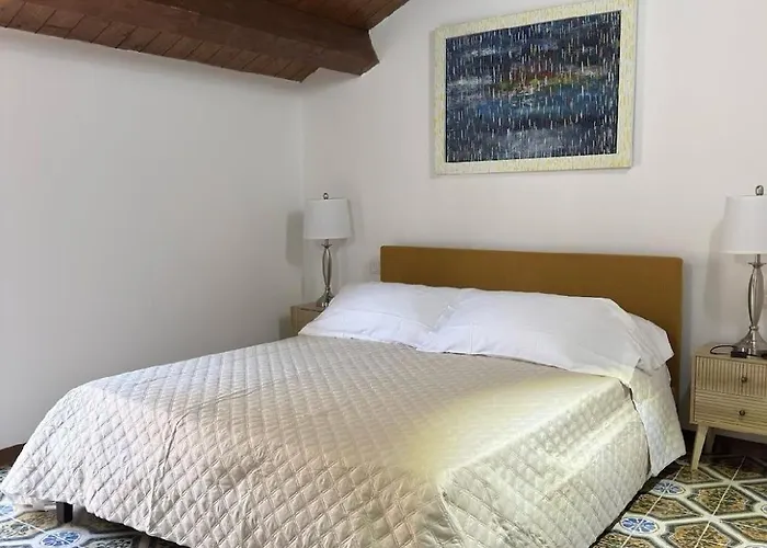 Sagarese Sleep & Dreams Bed & Breakfast 3*